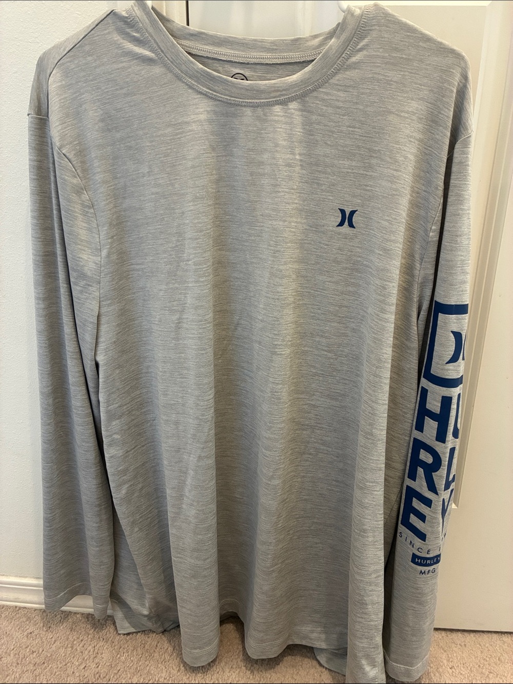 Hurley Light Gray Long Sleeve Tee with Blue Sleeve Print